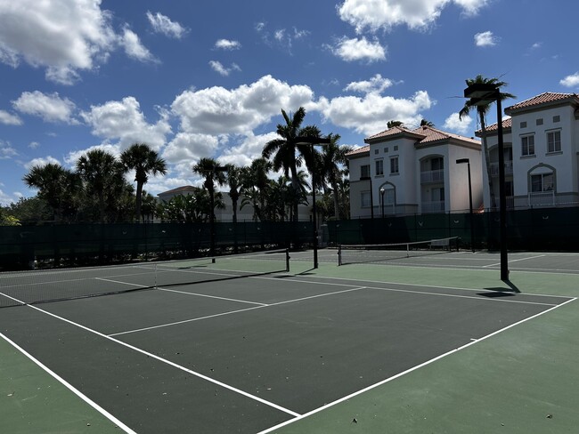 Building Photo - 11019 Legacy Ln