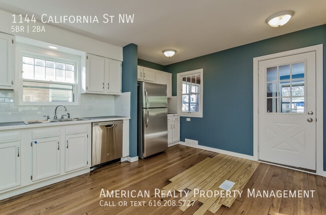 Building Photo - 1144 California St NW