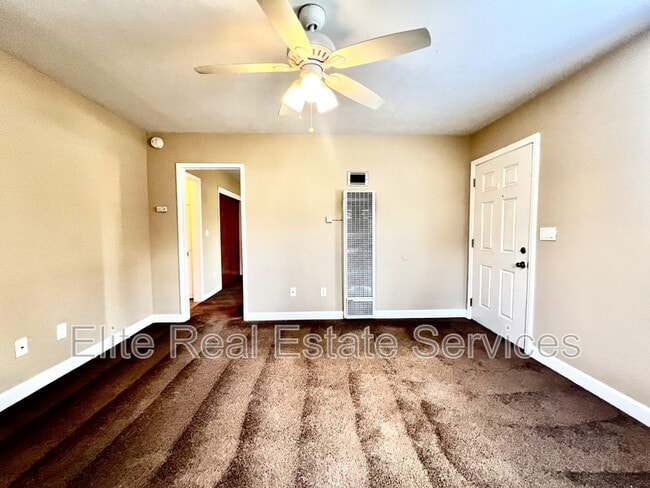 Building Photo - 9124 Rosedale Dr