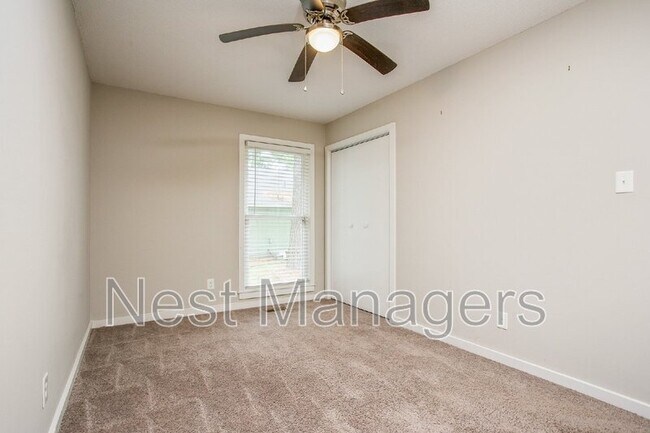 Building Photo - 4616 Pine Needle Ct