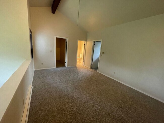 Building Photo - 2 Bedroom Condo on Port Ludlow Golf Course