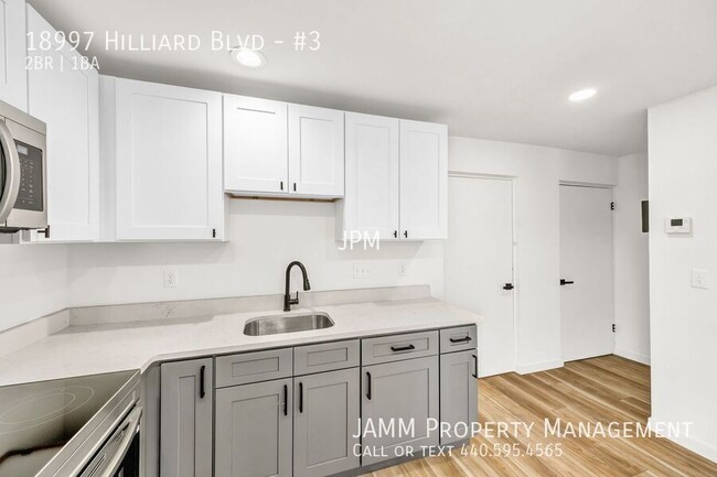 Building Photo - Recently Renovated 2-Bedroom apartment in ...