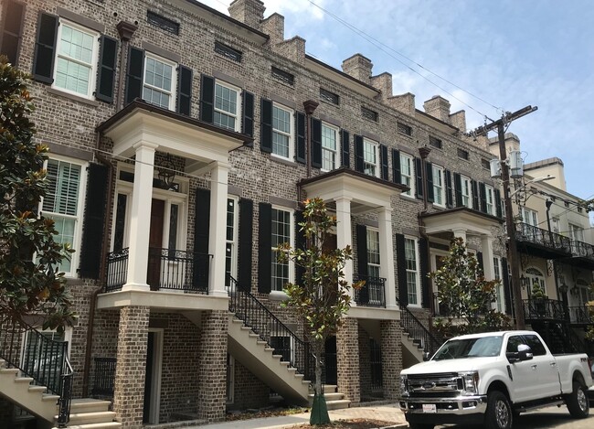 New $1M+ townhomes across street. - 20 E Macon St