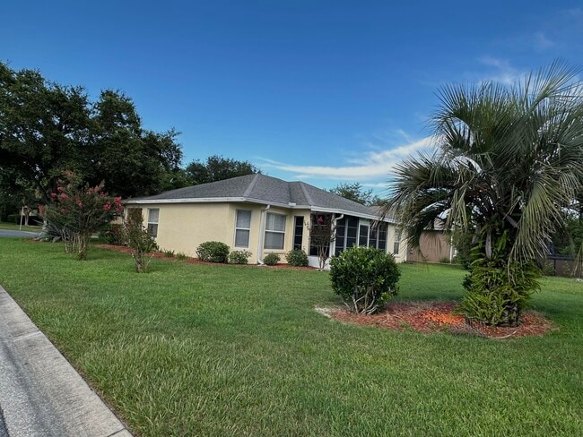 Building Photo - 9706 SW 92nd Place Rd