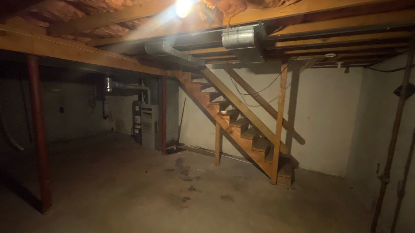 Building Photo - 63 -65 Wisteria St