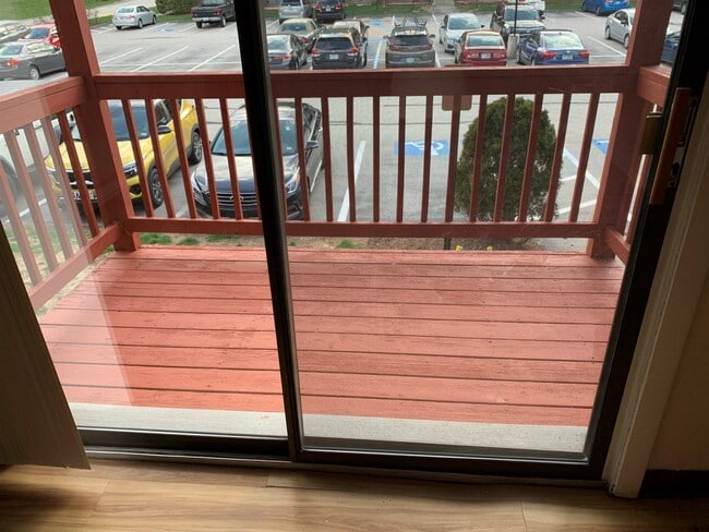 Building Photo - 95 Powers St