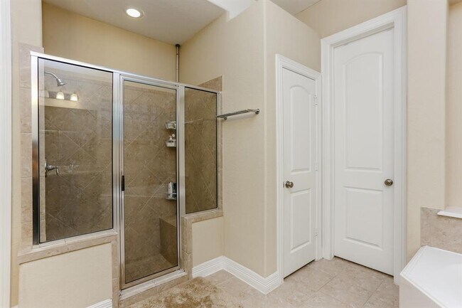 Building Photo - 4919 Ava Meadows Ln