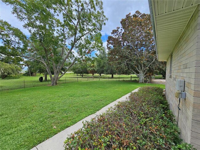 Building Photo - 18228 Kirk Island Ln