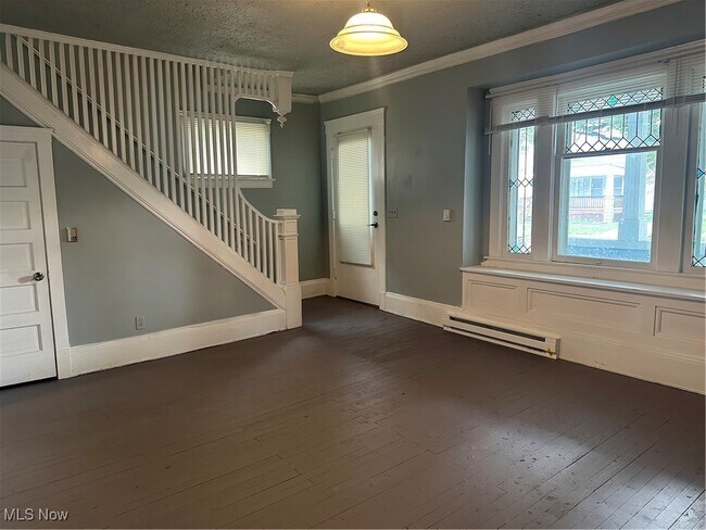 Building Photo - 3636 E 55th St