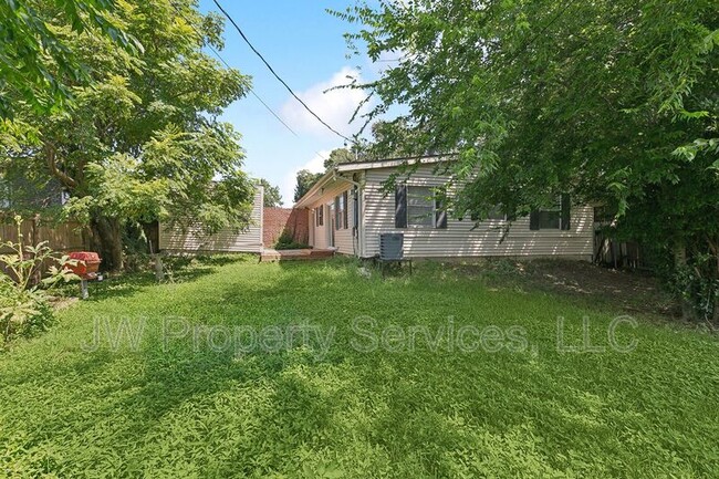 Building Photo - 5700 Boutall St