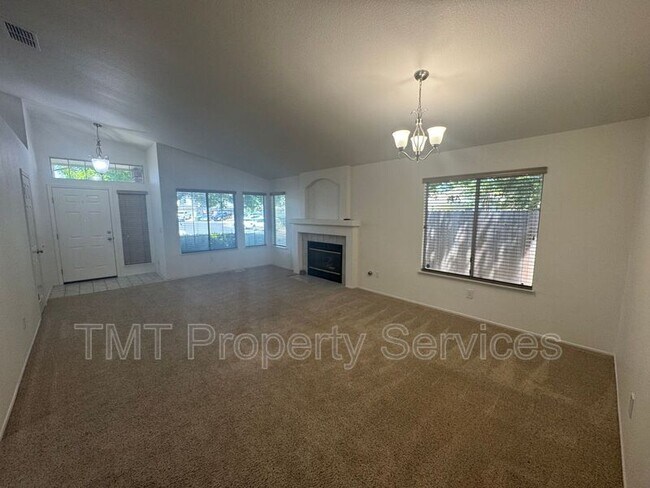 Building Photo - 6512 Canyon Creek Way