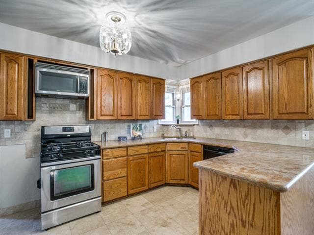 Building Photo - 4054 Walnut Hill Ln