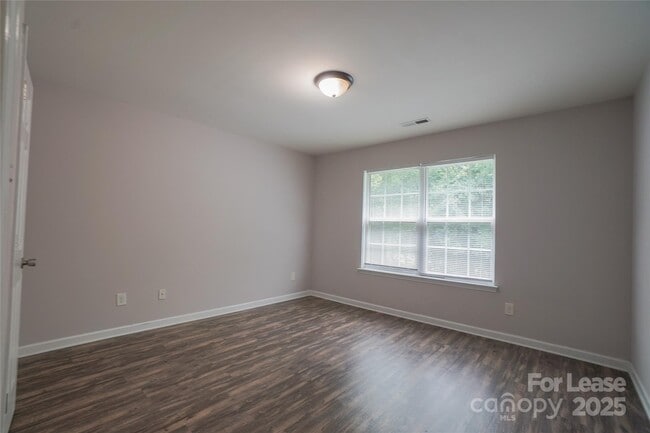 Building Photo - 4907 Morningwood Dr