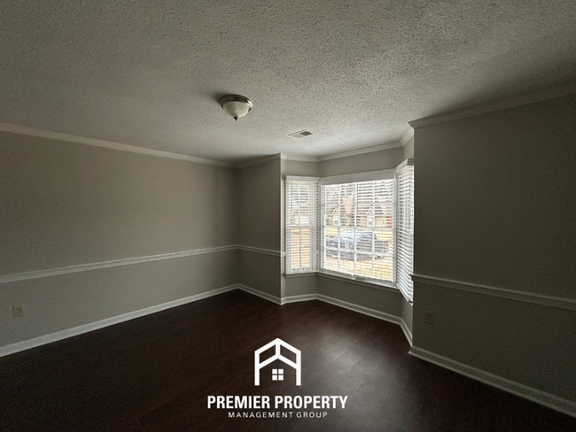 Building Photo - 7082 Farmhouse Dr