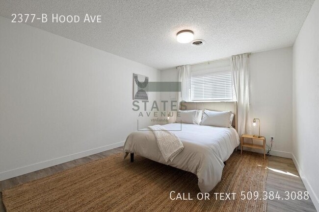 Building Photo - 2377 Hood Ave