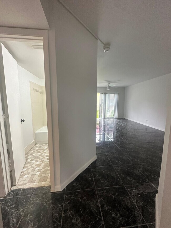 Building Photo - 3212 NW 103rd Terrace