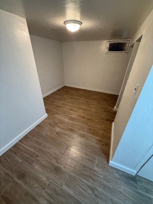 Building Photo - 415 Jeffrey St