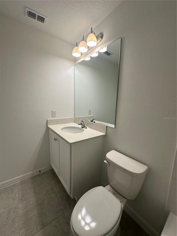 Building Photo - 6541 Cyrils Dr