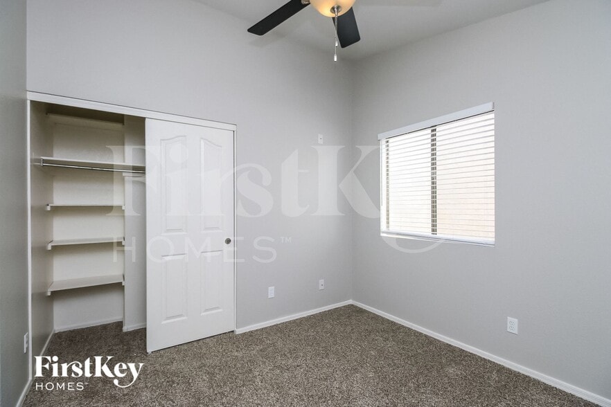 Building Photo - 2290 E Nunneley Ct