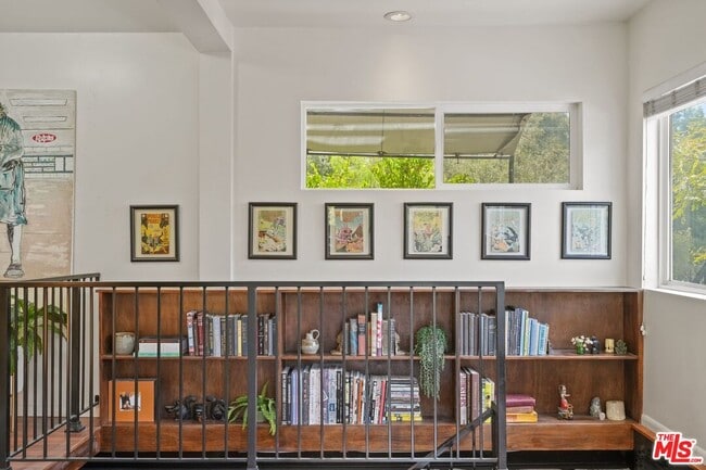 Building Photo - 21549 Summit Trail
