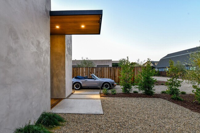 Building Photo - Discover NapaLuxe, A Newly Constructed Pri...