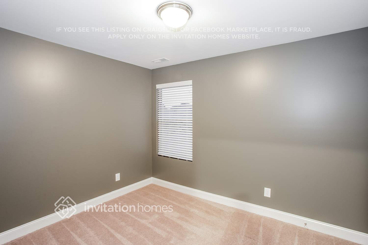 Building Photo - 5386 Roberta Crossing Dr