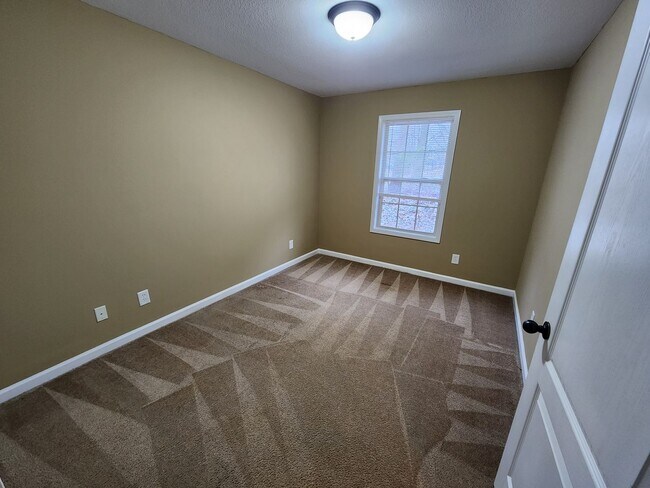Building Photo - 987 S Ash Ridge Dr