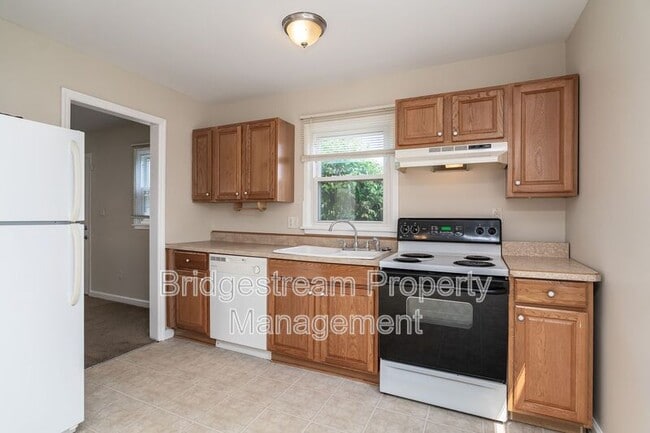Building Photo - 4340 Merrydale St