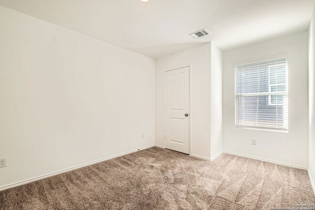 Building Photo - 5196 Fowler Crst