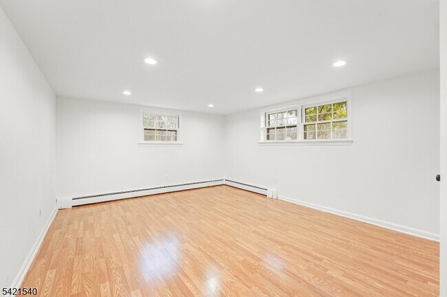 Building Photo - 59 Ferguson Rd