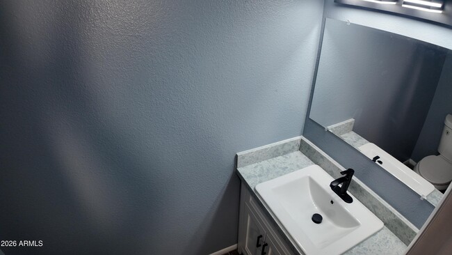 Building Photo - 1230 N 84th Pl