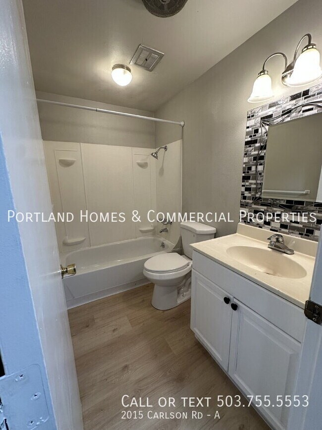 Building Photo - 2015 Carlson Rd