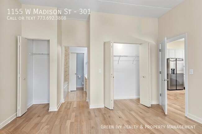 Building Photo - 1155 W Madison St