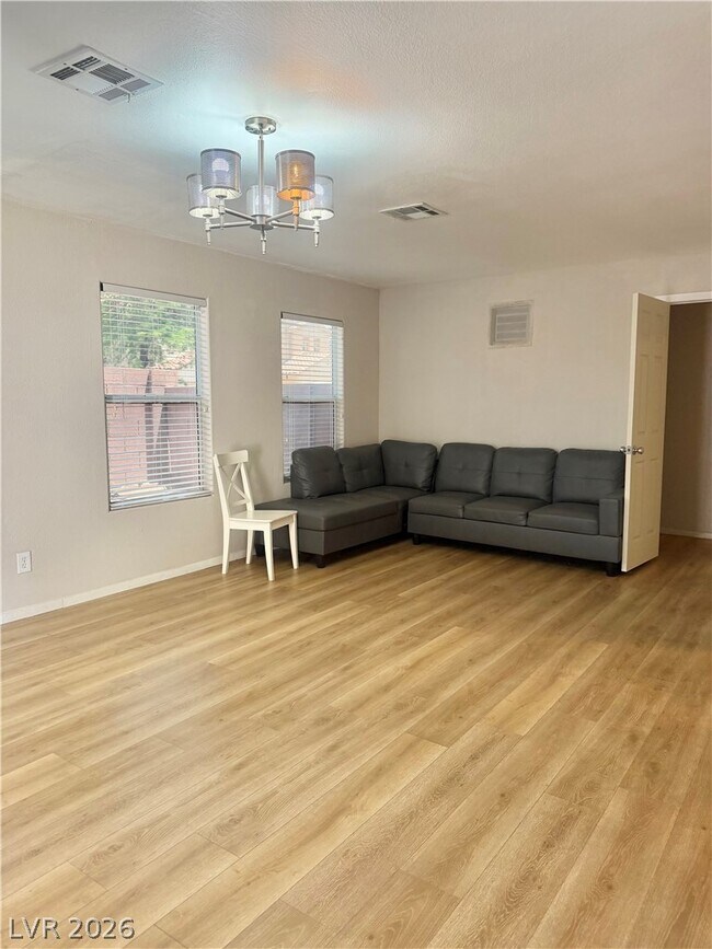 Building Photo - 6774 Antique Oak Ct