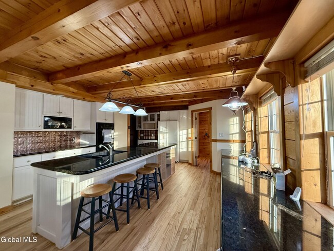 Building Photo - 7 McGowan Way