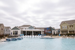 Building Photo - The Heights at College Station