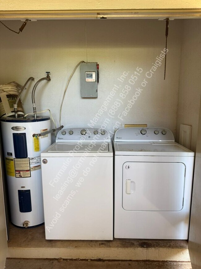 Building Photo - 91-1034-1034 Kaiau Ave