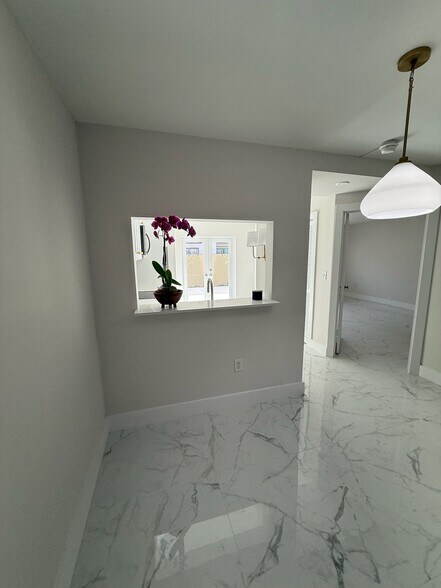 Building Photo - 6726 SW 130th Pl