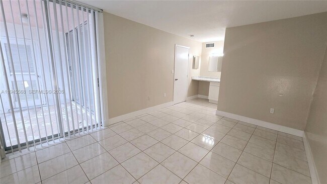 Building Photo - 19791 SW 114th Ave