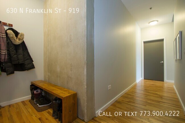 Building Photo - 630 N Franklin St