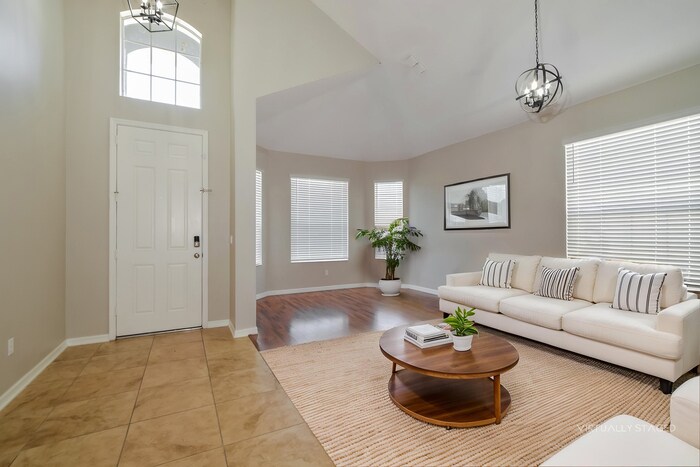 Building Photo - 3079 Zander Dr