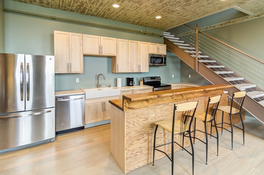 Building Photo - 1117 Washington St