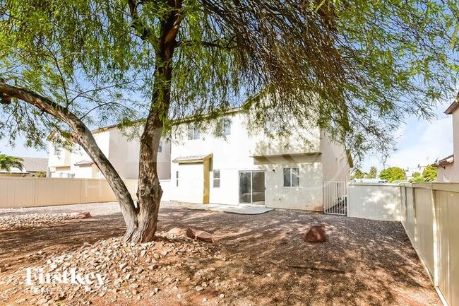 Building Photo - 5316 Adorato Dr