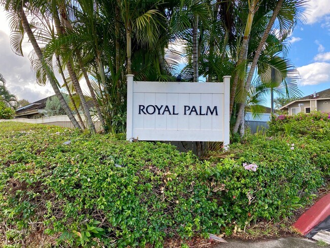 Building Photo - Beautiful 2-bedroom, 1-bath townhouse with 1 assigned parking stall located in a quiet