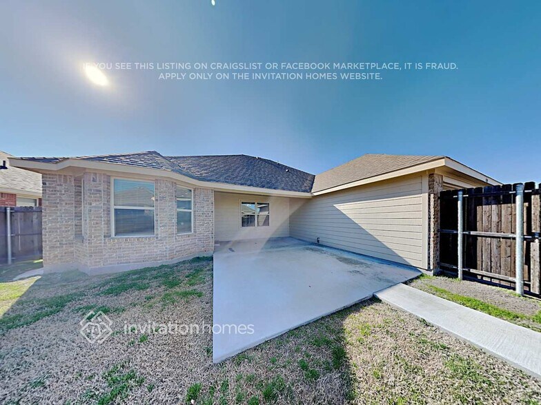 Building Photo - 539 Clearlake Dr