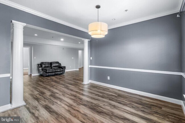 Building Photo - 5900 Great Star Dr