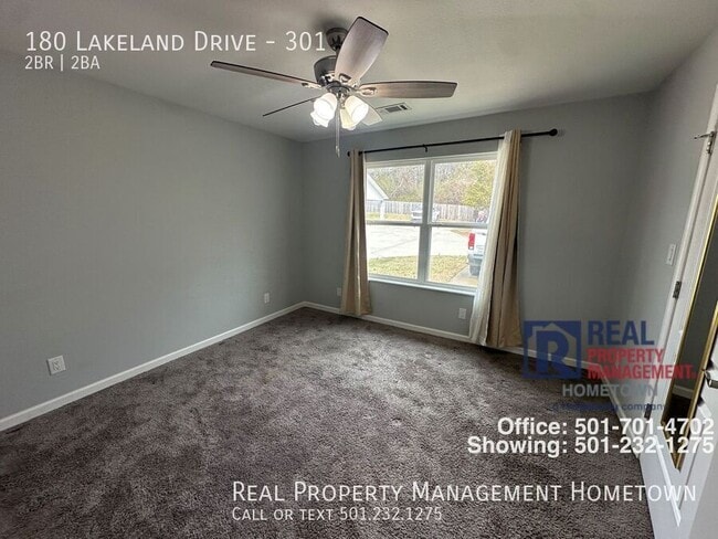 Building Photo - 180 Lakeland Dr