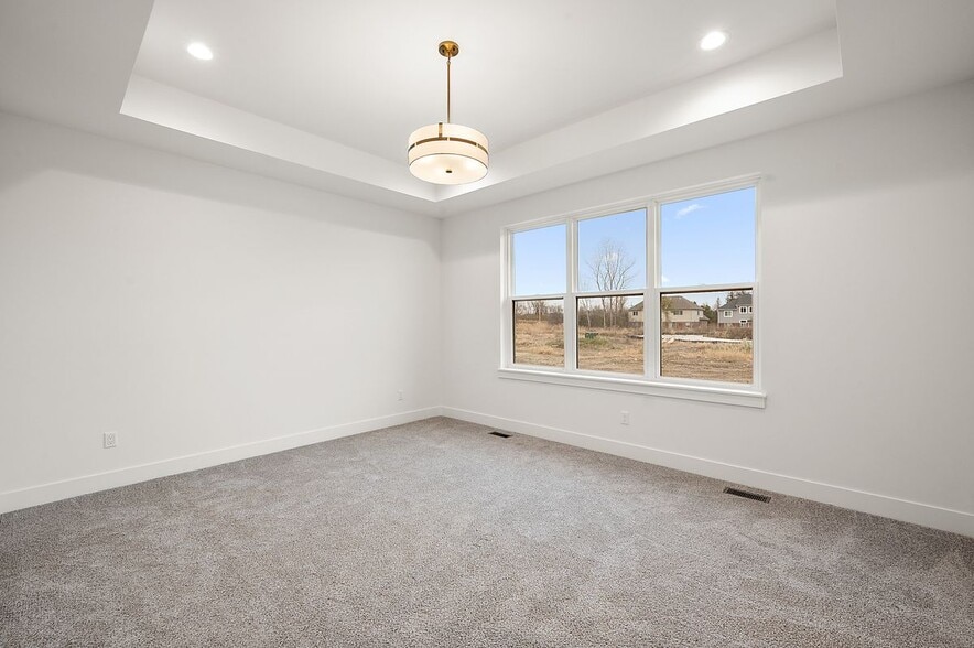 Building Photo - 5944 Willow Grove