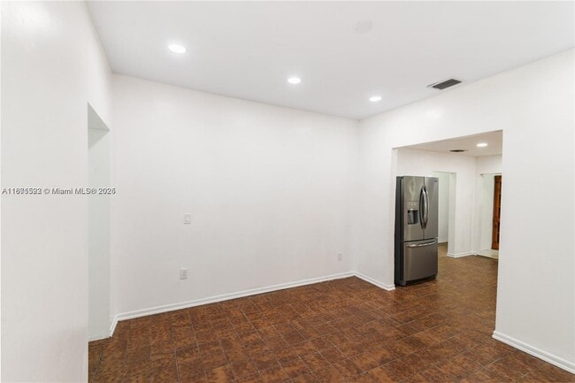 Building Photo - 2262 NW 5th St