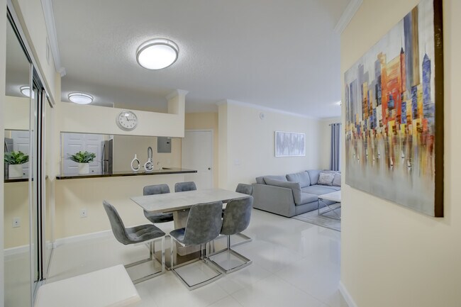 Building Photo - 17100 N Bay Rd